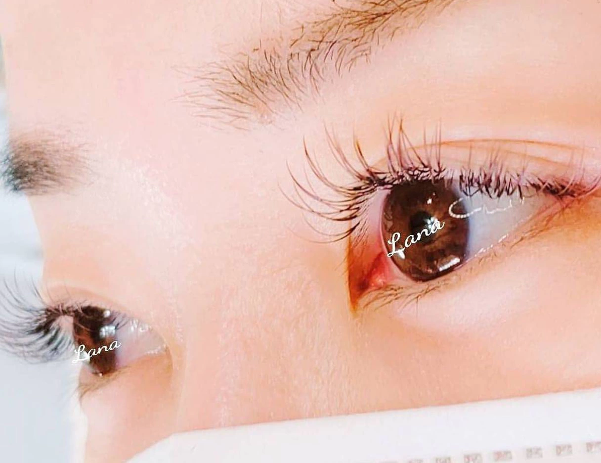 Top│Lana~福津市【まつげパーマ マツエク 眉毛 フェイシャル】